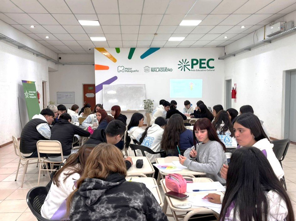 Tu Próximo Paso: Habilidades para la Vida y Educación Financiera
