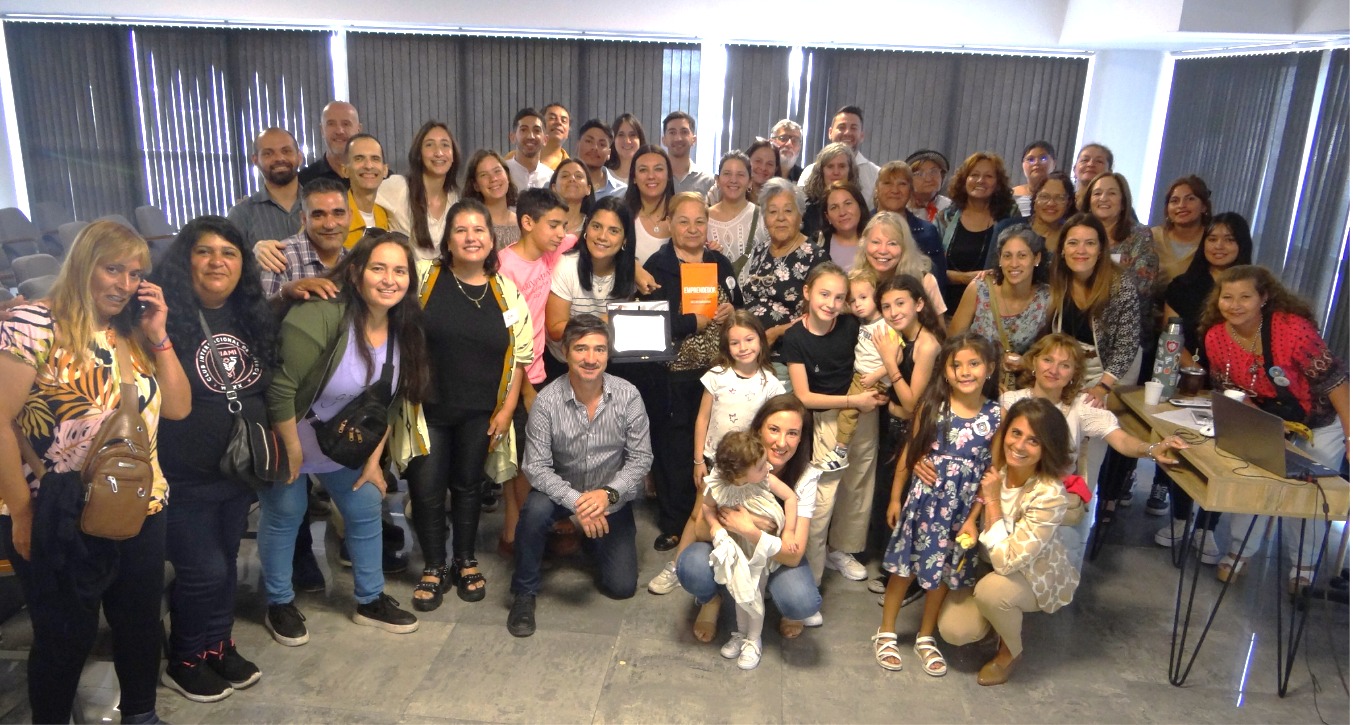 Participantes de un encuentro de la fundación